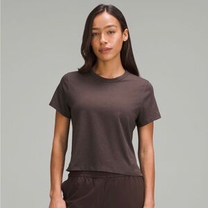 Lululemon Classic Fit Tee in Espresso